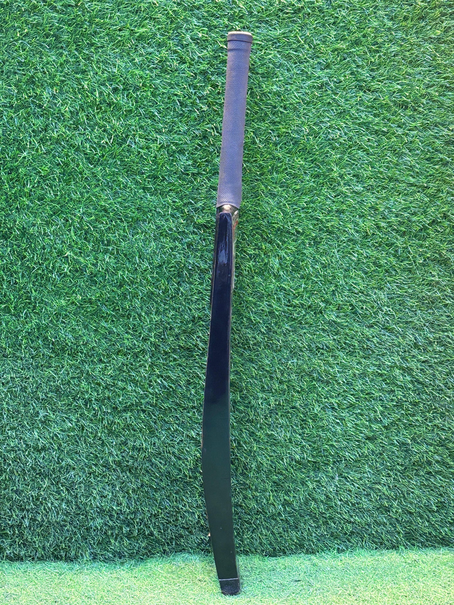 P3 Bijli edition cricket bat