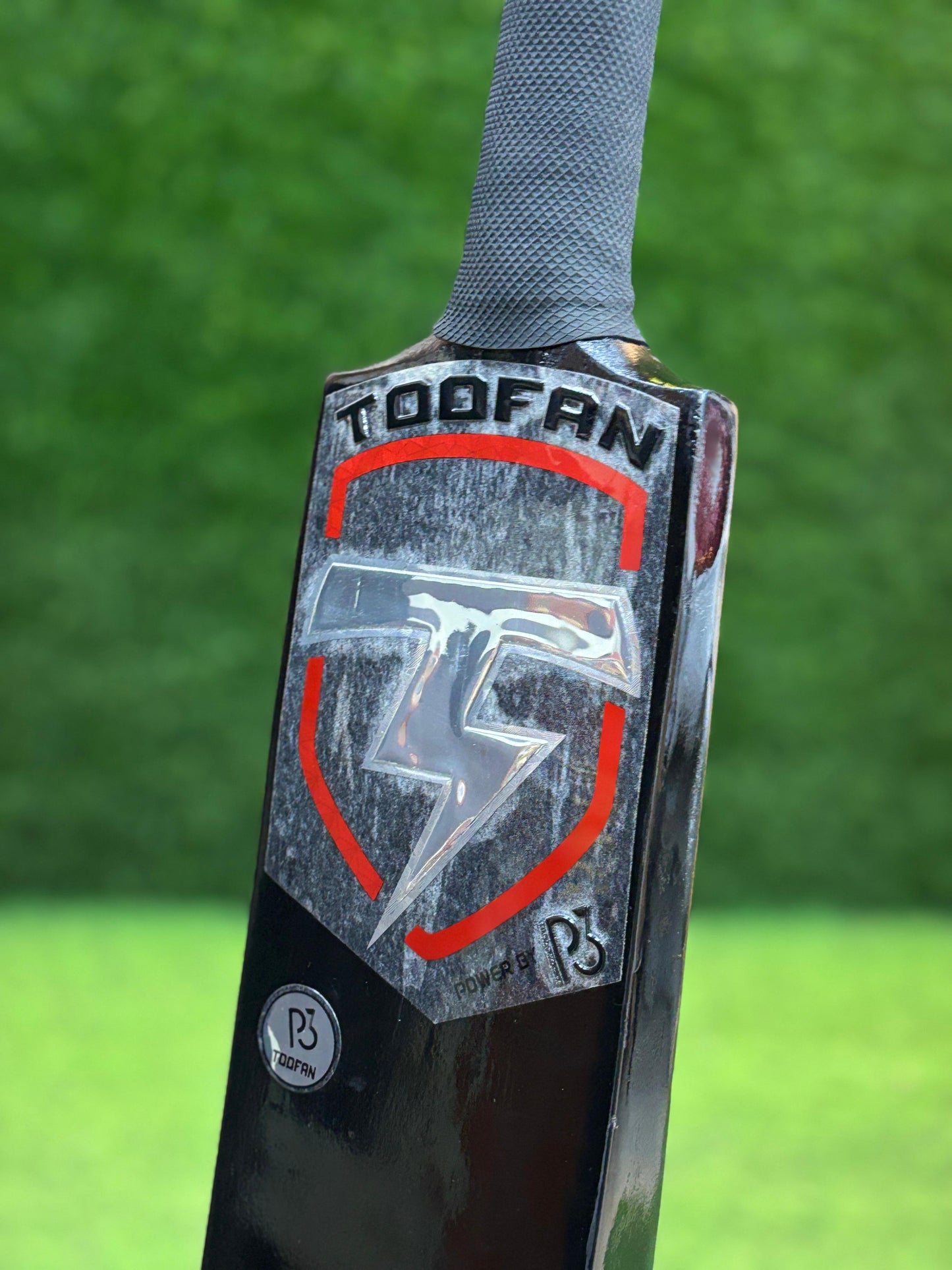 P3 Bijli edition cricket bat