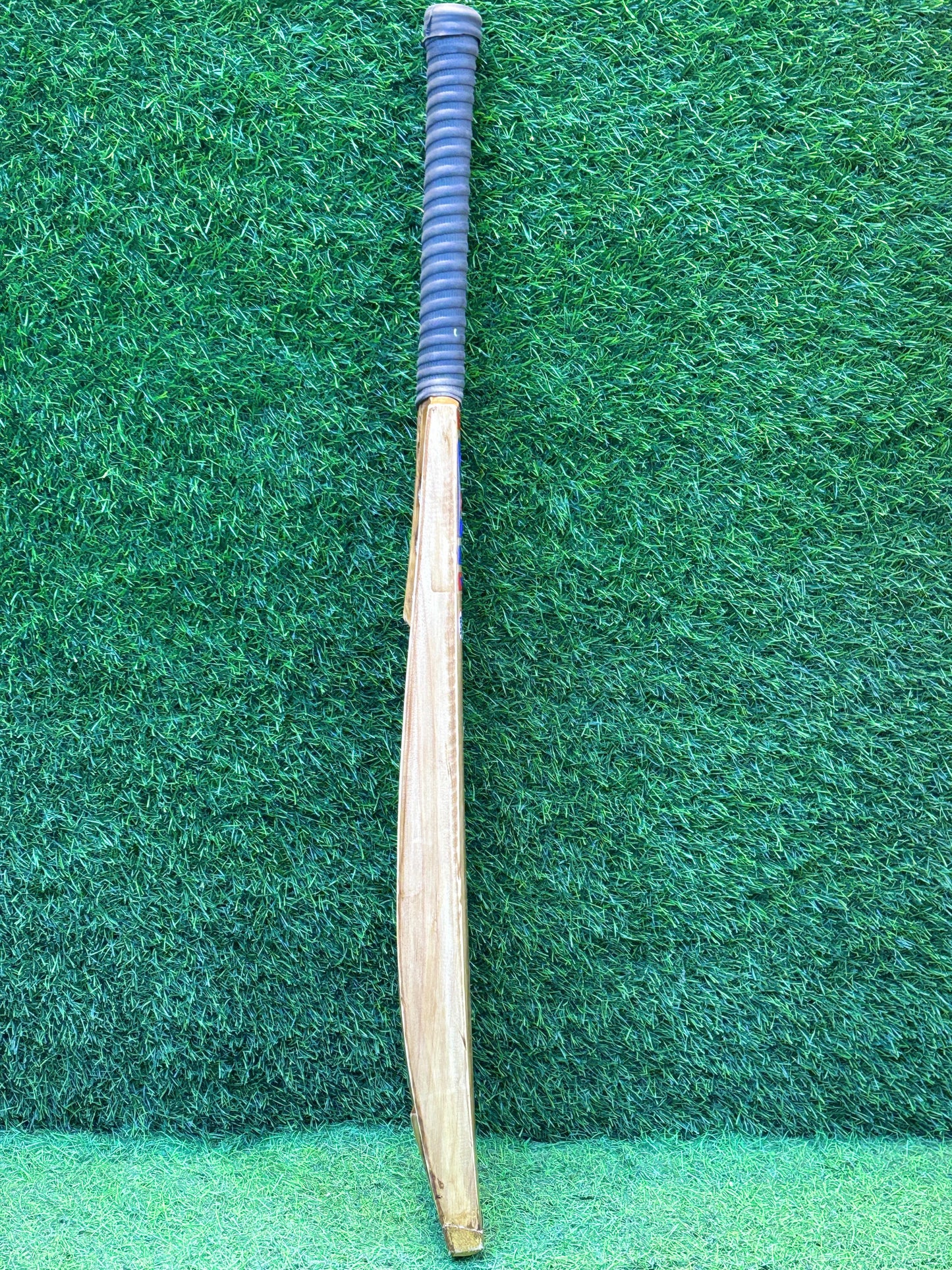 P3 Think Different Blue edition cricket bat