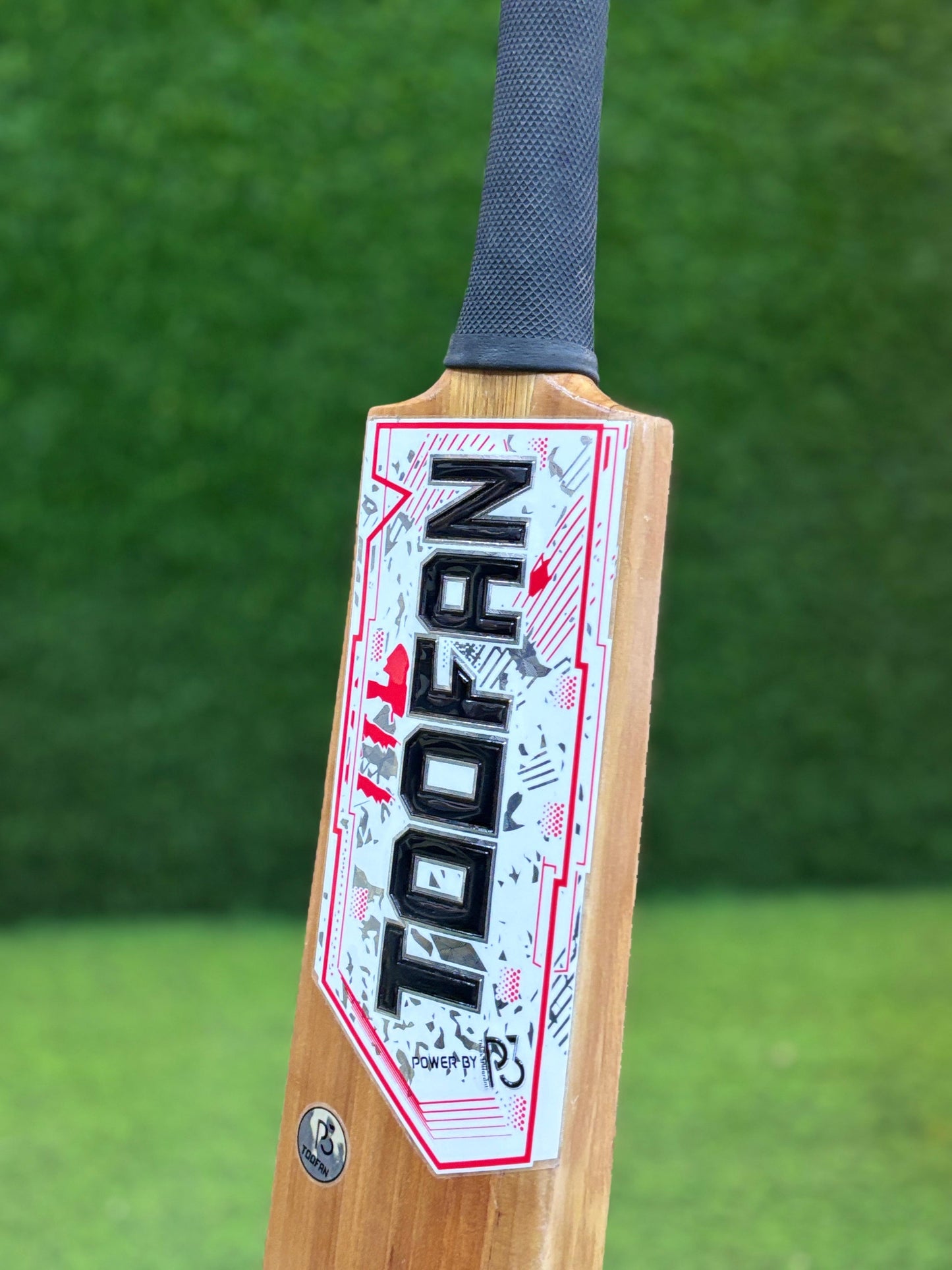 P3 Toofan edition cricket bat