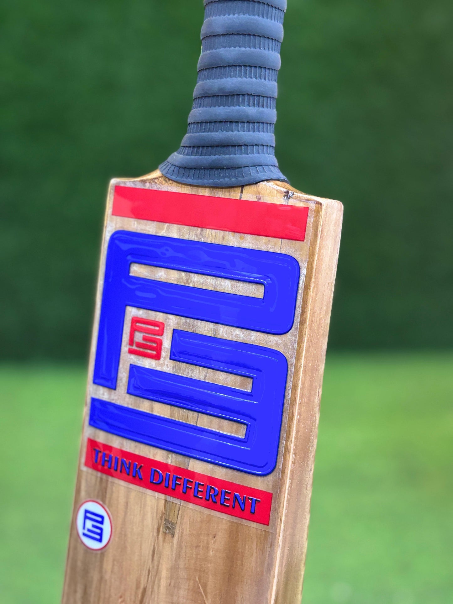 P3 Think Different Blue edition cricket bat