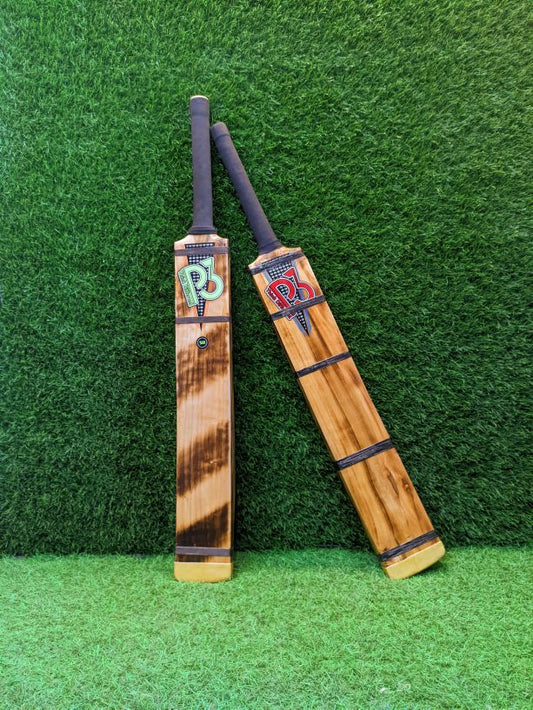 P3 Burn cricket bat