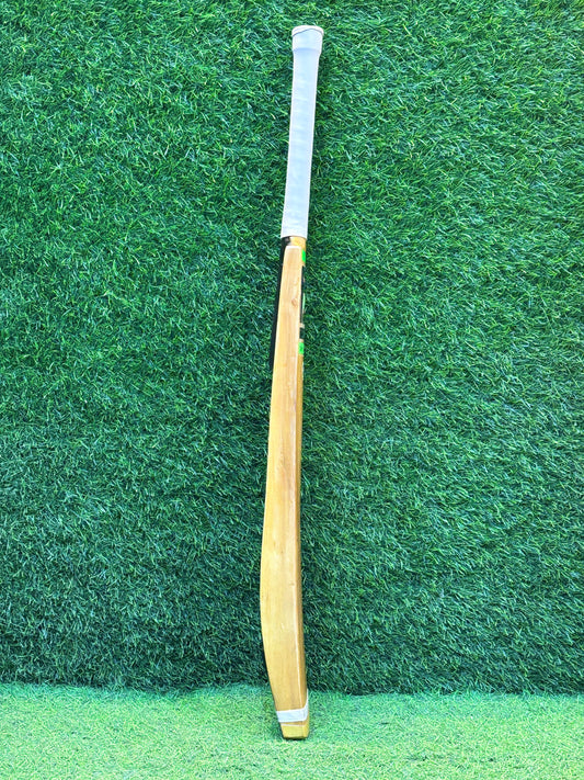 P3 Think Different Green edition cricket bat