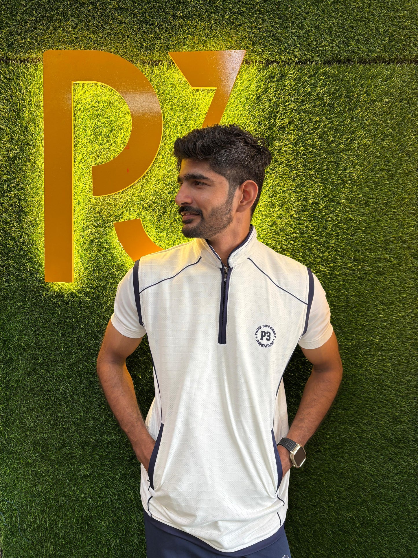 P3 Cricket Sweater White Chain Pocket